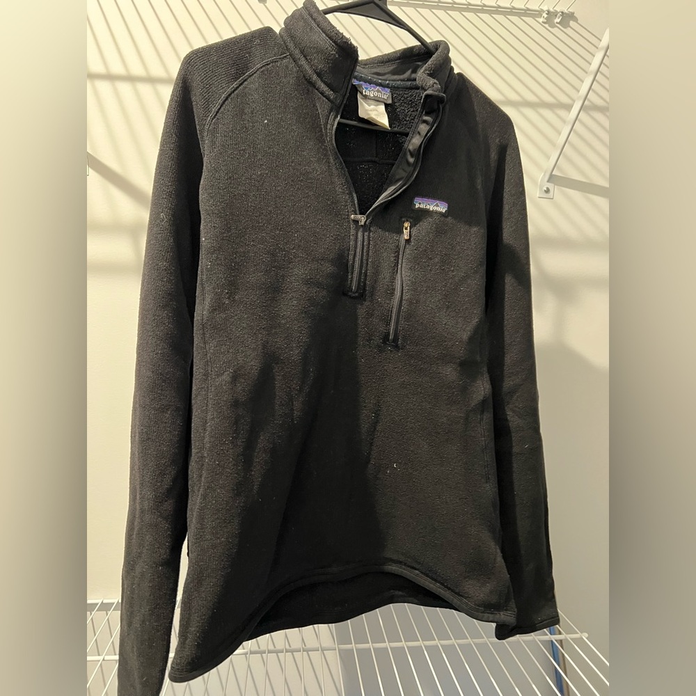 Men’s Patagonia better sweater.  Used without tags